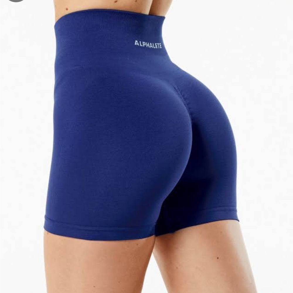 Alphalete amplify shorts size s - Picture 1 of 1
